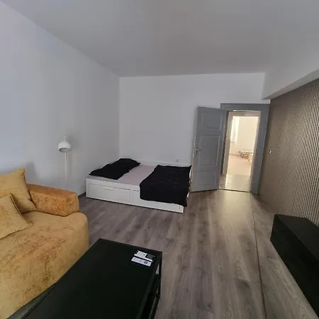 Apartment Cozy In The Heart Of *